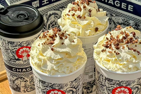 揭秘霸王茶姬加盟的成功案例与风险,助你做出明智决策 揭秘霸王茶姬加盟的成功案例与风险,助你做出明智决策