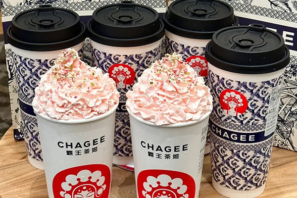 探索霸王茶姬快速扩张的战略路径与实践方法