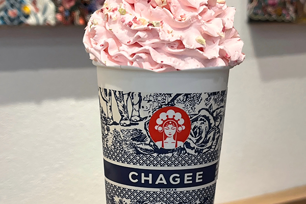 选择霸王茶姬，迈出创业的第一步，让财富与梦想同行