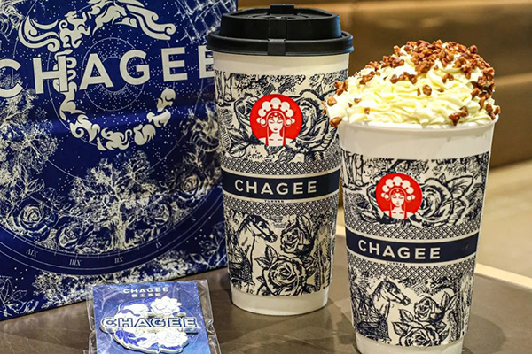 通过加盟霸王茶姬，开启低投入高收益的创业之路